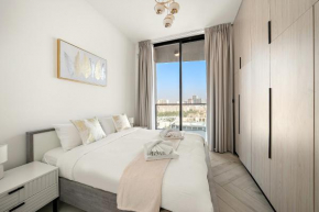 Elegant 1 BR in Empire Residence